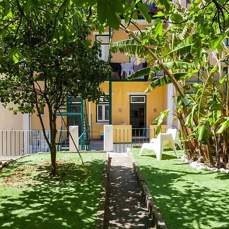 Caraujo Apartament *